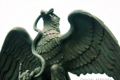 El águila y la serpiente (Monumento a la Fundación de Tenochtitlán)