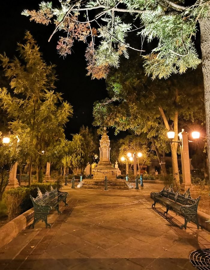 010 Jardín Principal Rafael Páez