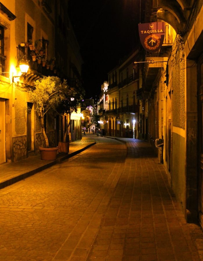 Entre callejones y túneles 033
